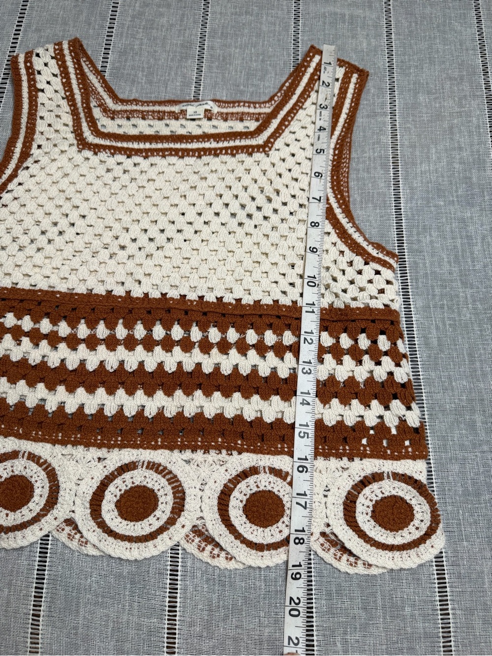 Ultra Pink Crochet Square Neck Tank Top in White and Brown - Picture 11 of 12